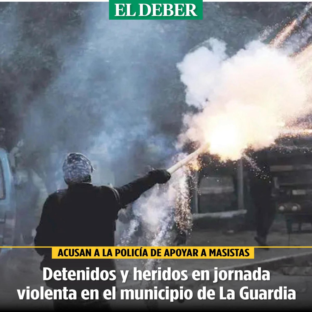 grupoeldeber's tweet photo. Vecinos que apoyan el paro por el censo se enfrentaron con grupos afines al MAS. Aún no se tiene el número oficial de herido. 

Lea la nota >> https://t.co/XQ8o7L2Zvo

#ElDeber #Violecia #LaGuardia #Censo #Paro #Cerco https://t.co/gbROeH1Z0n