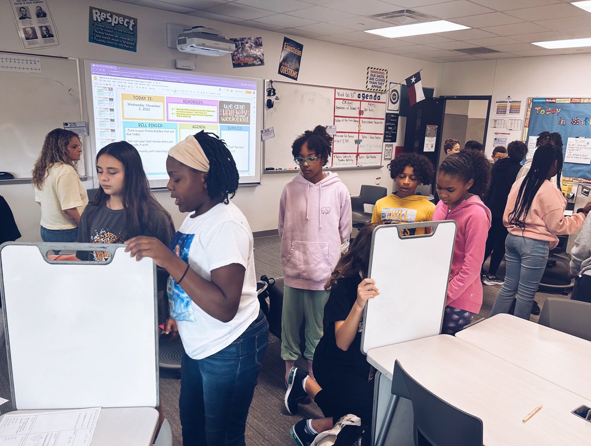 Katy Andreas tweet media