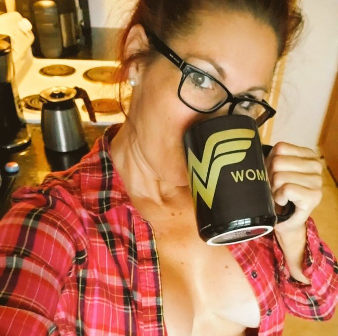 Coffee gives me super powers https://t.co/ncHFpHzjhI https://t.co/aaN2geajnX<a href="/tag/sunday"class="tags"><span>#sunday</span></a><a href="/tag/charlotte"class="tags"><span>#charlotte</span></a>