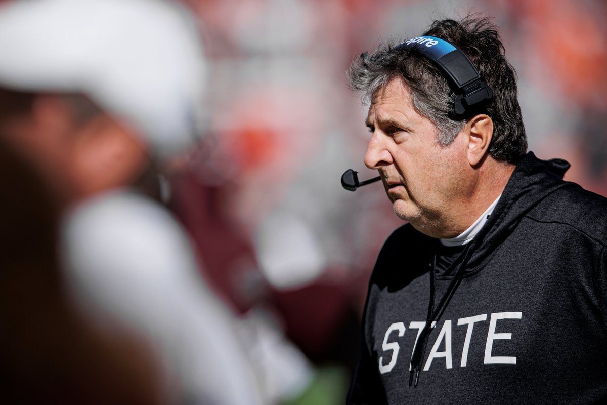 There are no shortage of storylines for @HailStateFB's game against Auburn on Saturday. @JoelTColeman and I discuss on this episode along with audio from @Coach_Leach's weekly presser. 💻: hailst.at/3SYbIK3 🍎: hailst.at/3zy7cuX Spotify: hailst.at/3DUnhNU