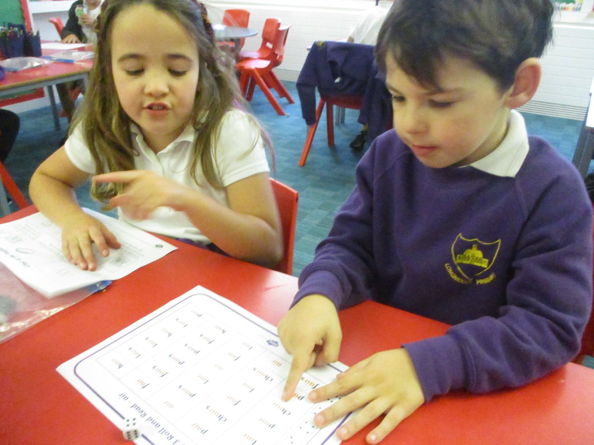 longniddryps's tweet photo. Playing games to read & spell words was serious business for P2/3 but brought smiles too! Great to see home learning helping to consolidate learning in class.
#spellingfun #successfullearners #literacygames https://t.co/vVACOhKLv3