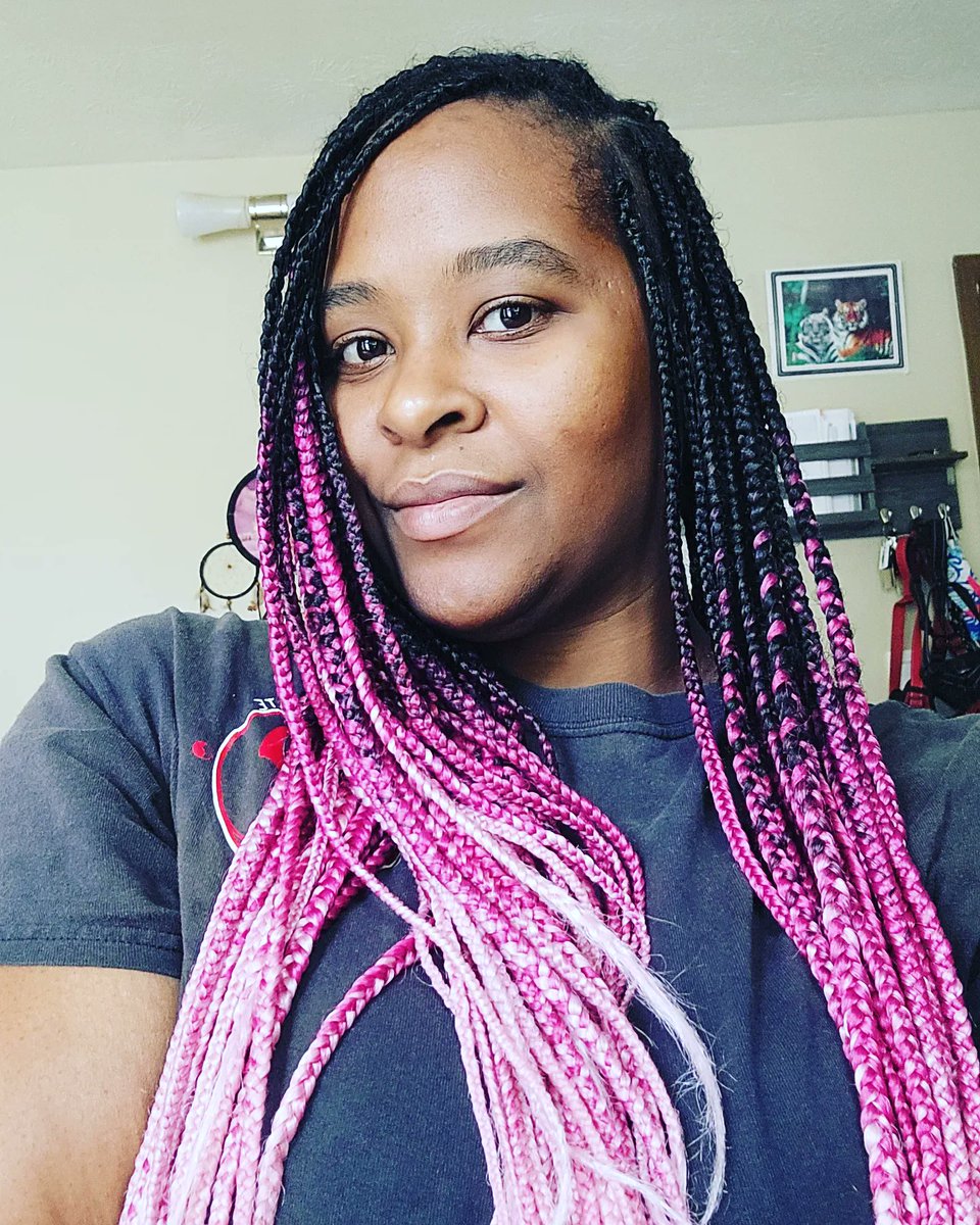 Tru1Tani's tweet image. Felt kinda cute after a maintenance wash today! #braidmaintenance #washday #conditioning #grapeseedoil #braidmousse #blackwoman #blackentrepreneur #blackcontentcreator #twitchstreamer #twitchaffiliate #gamergirl #baker #blacksimmer