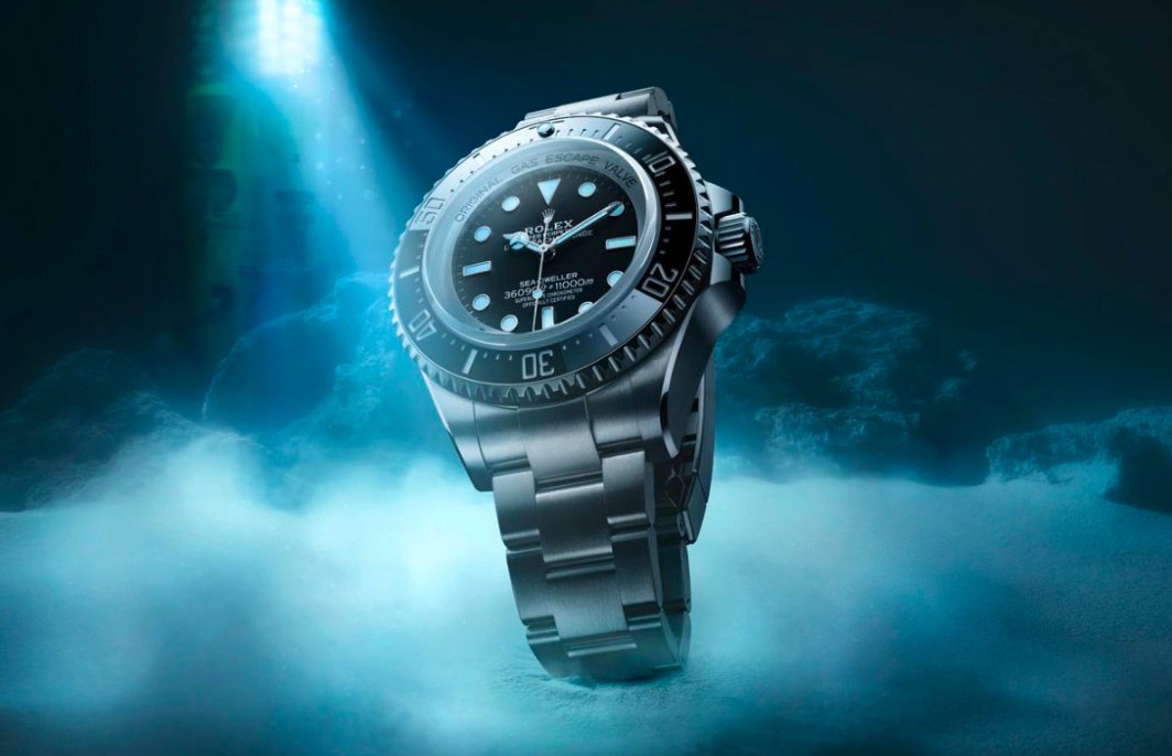 cppluxury's tweet photo. Rolex unveils new Oyster Perpetual Deepsea Challenge watch
https://t.co/auwJxwnQhI
#Rolex #RolexOysterPerpetual #OysterPerpetualDeepseaChallenge #DeepseaChallenge #luxury #luxurywatches #watches #watchmaker @ROLEX https://t.co/XsJv7cpifm