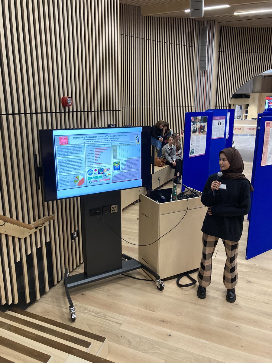 Great event at SPARK this afternoon at the Summer Internship poster event. So proud of our <a href="/cardiffbusiness/">Cardiff Business School</a> student Shereen displaying her work on Festivals in Wales and Sustainability and giving a lightning talk. #CUROP #celebrationevent #learningandteaching