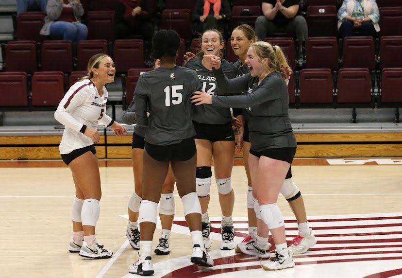 BUKnightsVBall's tweet photo. The month of November is #ChampiontheKnights month of giving.  This is your chance to directly support Bellarmine Volleyball and give these athletes the best opportunity to reach our goals!  Can we count on you?  

Click the 🔗 to donate! 

https://t.co/BdQSLj3e1l https://t.co/7nWdQOc68I