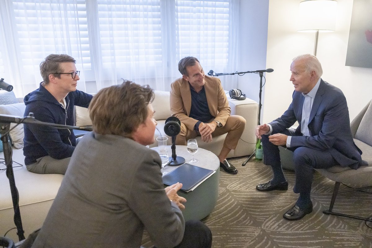 Sean Hayes tweet media