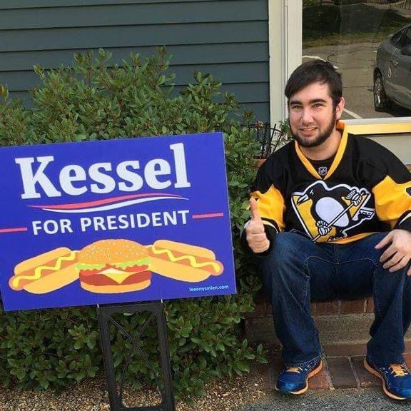 JonFTOS's tweet image. Never too early to campaign for a true American hero.