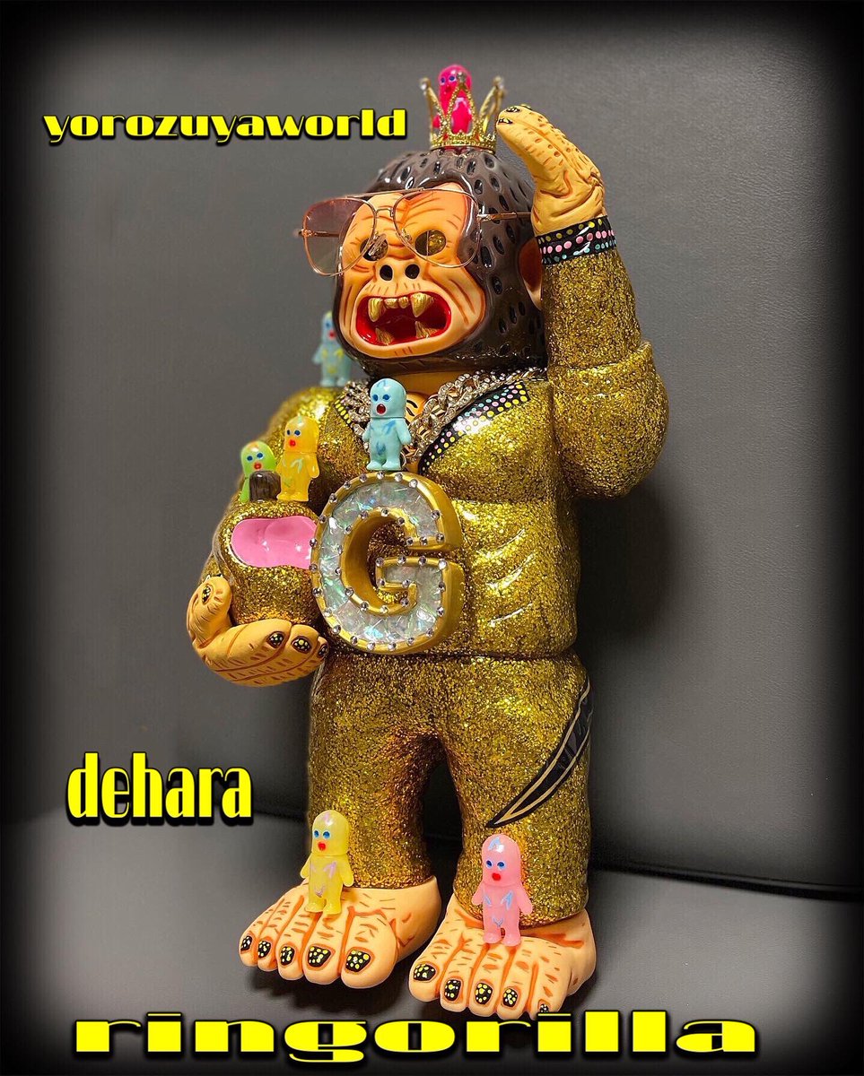 Songorr2's tweet photo. 💛💰💵🦍 巨猩 登埸 RINGORILLA 🦍💵💰
#デハラユキノリ #deharayukinori #dehara #ringorilla #yorozuyaworld #yorozuya #ソフビ #万事屋 #sofubi #sofubitoys #vinyl #dreamtoy #vinylcollection #vinylcollector #搪膠 #搪膠玩具 #猩猩 #songorrstyle @deharayukinori @yorozuyaworld @moiti777 https://t.co/nZmR1S1nfq