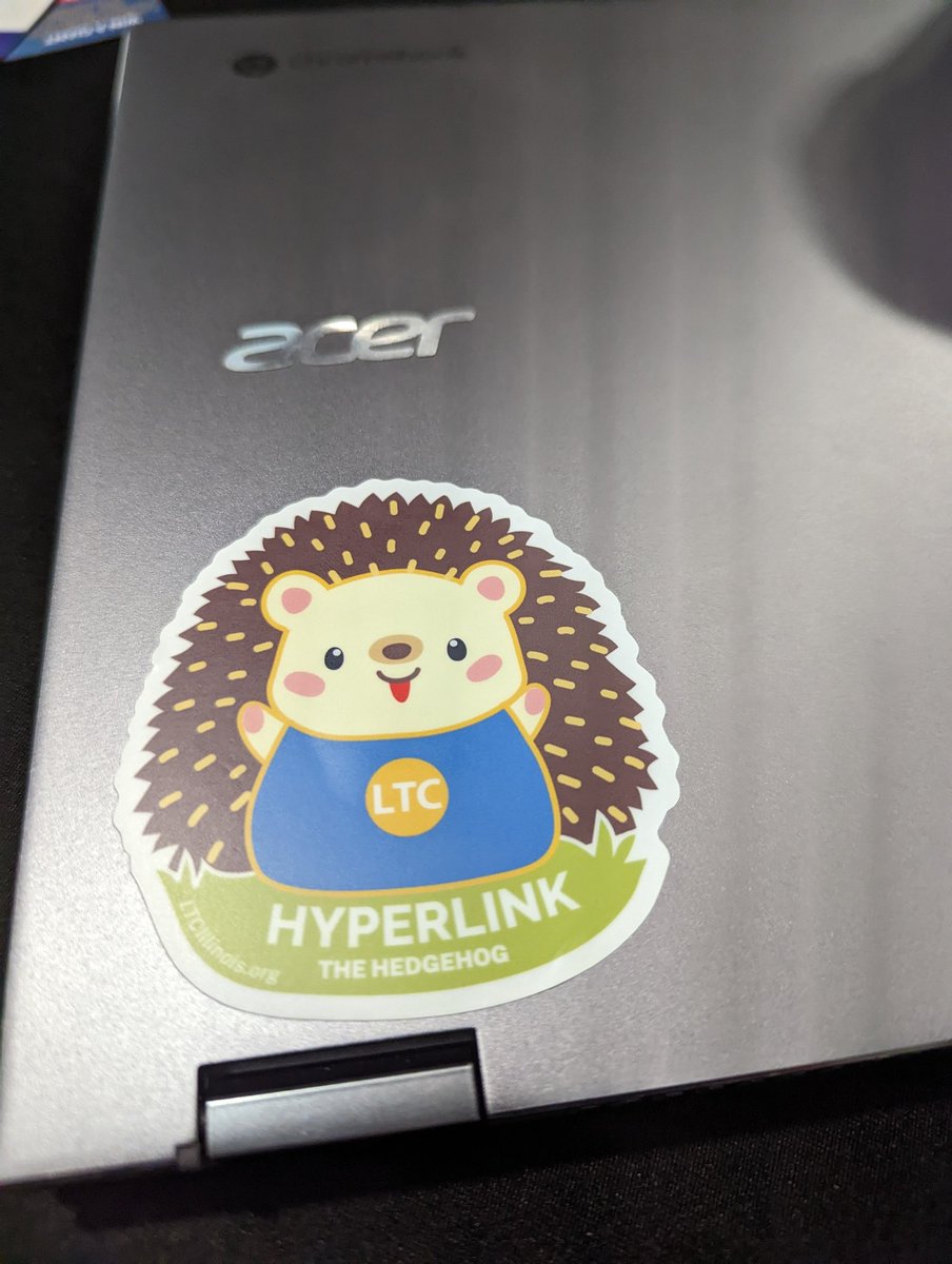 tsuejohnson's tweet photo. Taking Hyperlink with me wherever I go! #IETC #learningwithhyperlink https://t.co/FJBIWDIvv0
