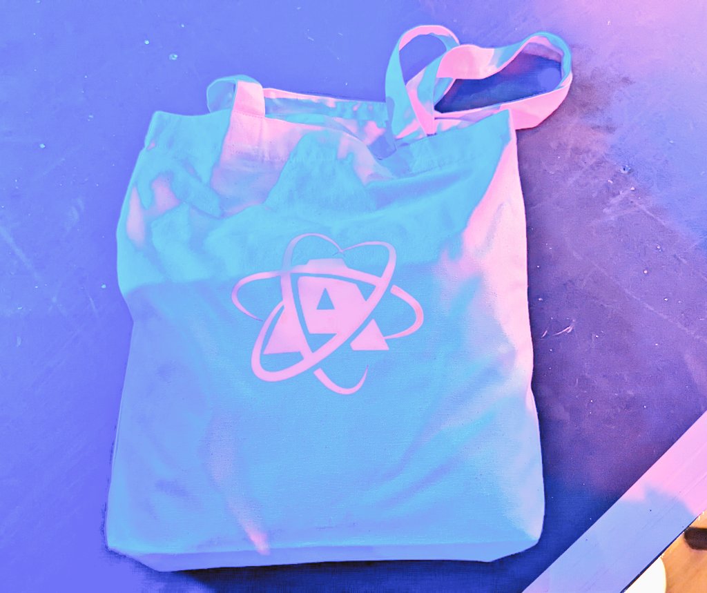 #AtomicHubLive is LIVE!! 🔥