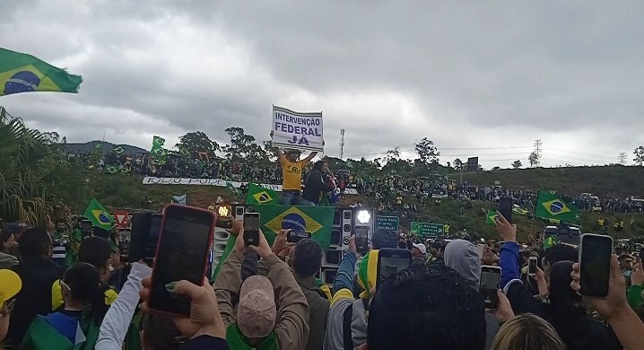 só quem tava infiltrado na manifestação tal como o filme inflitrado na klan vai entender