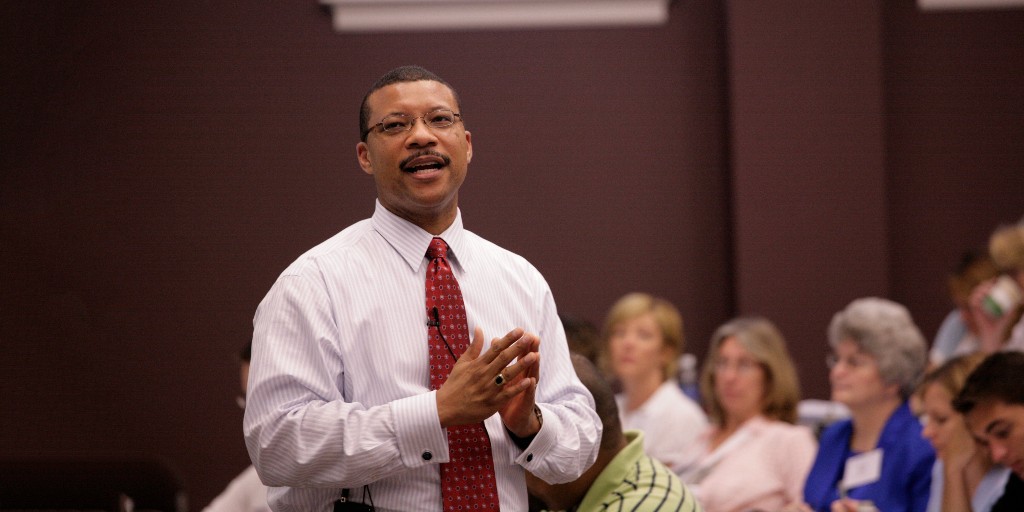 Nonprofit organizations help strengthen communities. Explore the Nonprofit Management concentration that teaches students the skills essential to a career in leading and managing nonprofit organizations: onlinempa.unc.edu/academics/conc…