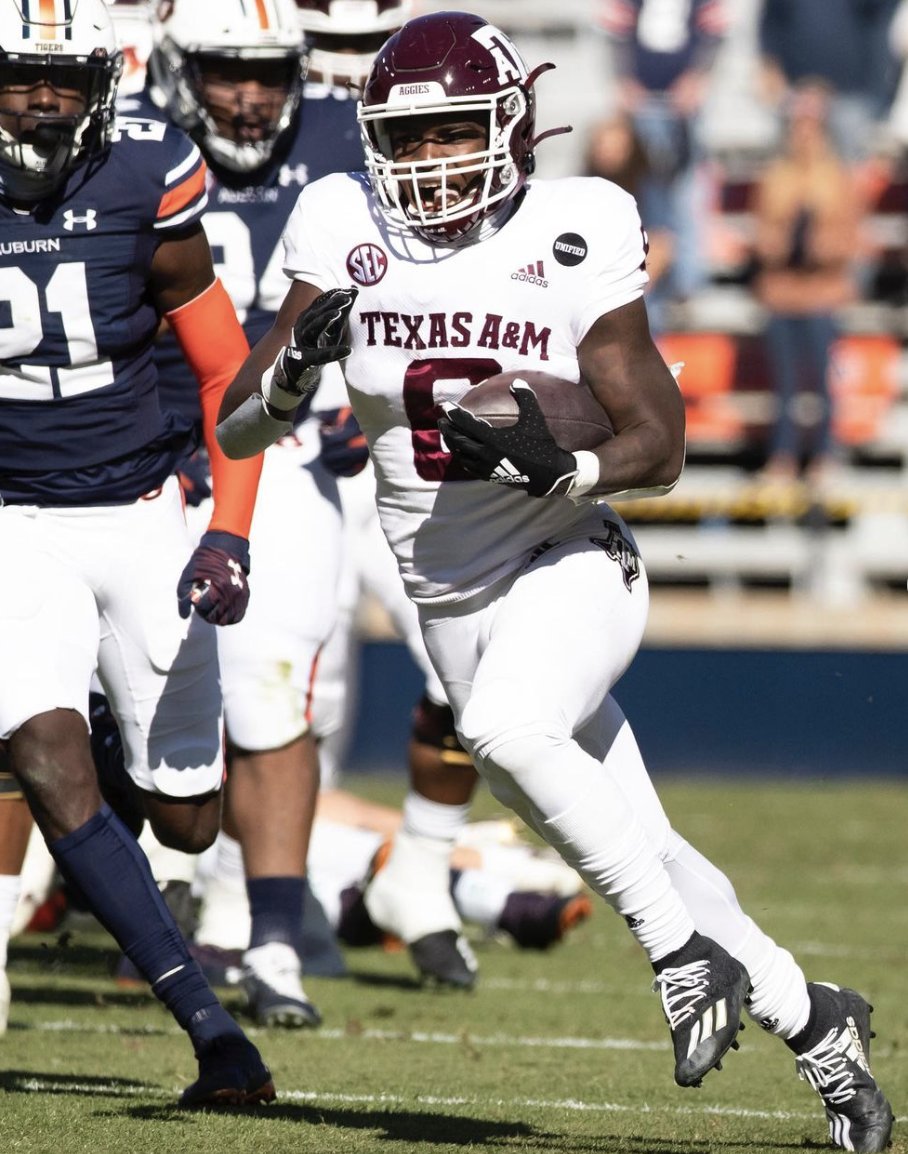 College Station NIL Club tweet media
