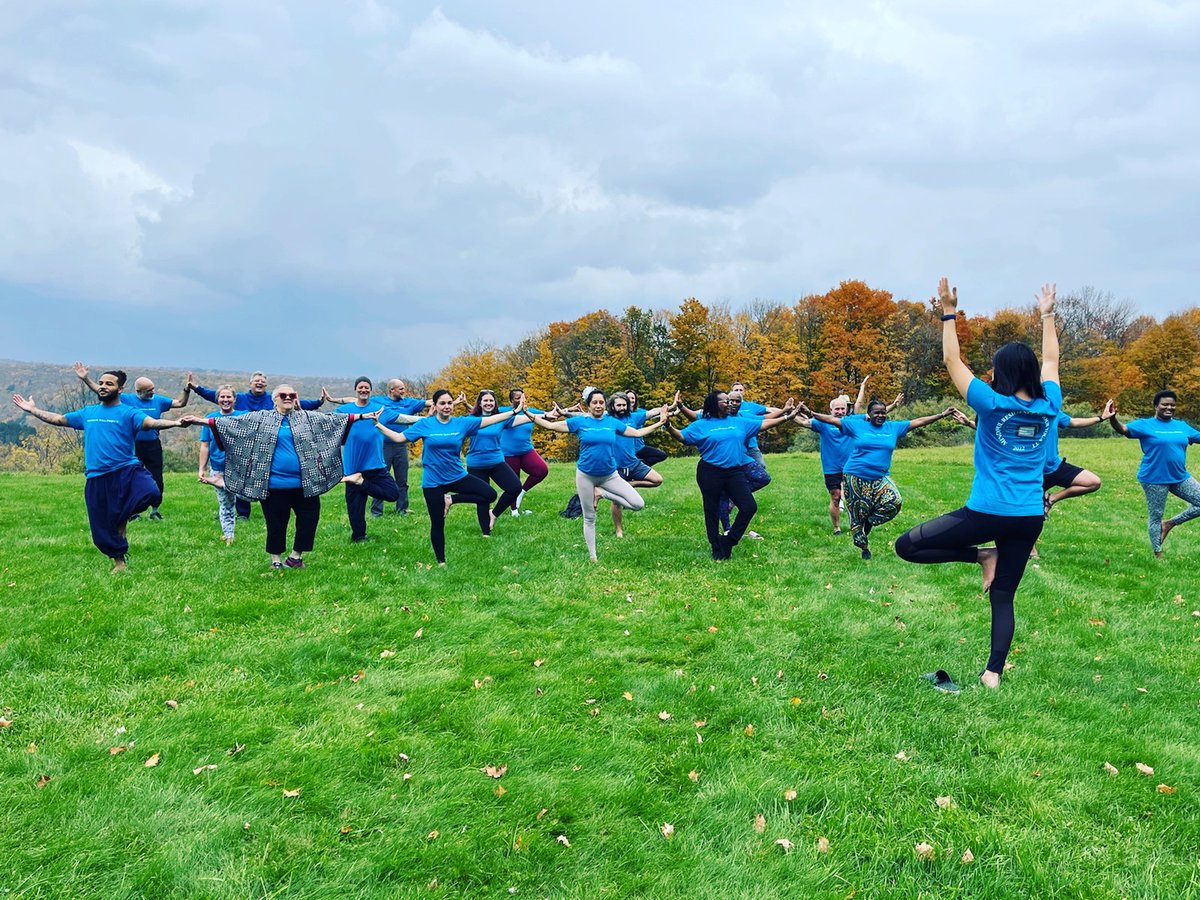 AmberPaul's tweet photo. I'm raising funds for @VeteransYoga in honor of Veterans Day. Please use the blue Donate Now button to make a tax-deductible donation.❤️ #Veterans https://t.co/odAqlV1GoE https://t.co/zLsrCxtCxx