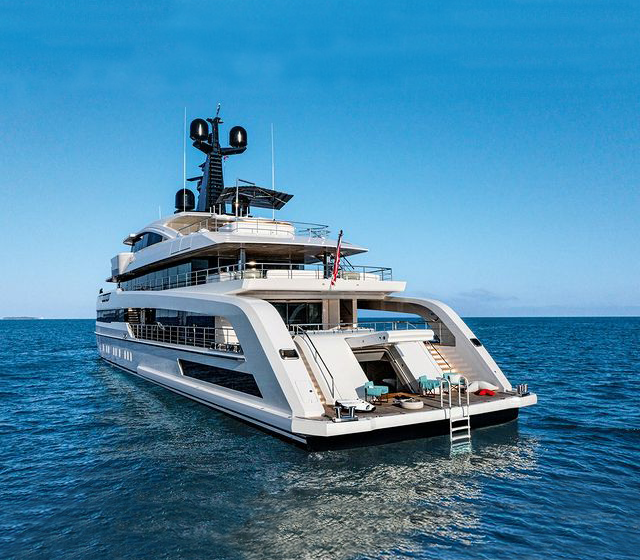 CRN Yachts tweet media