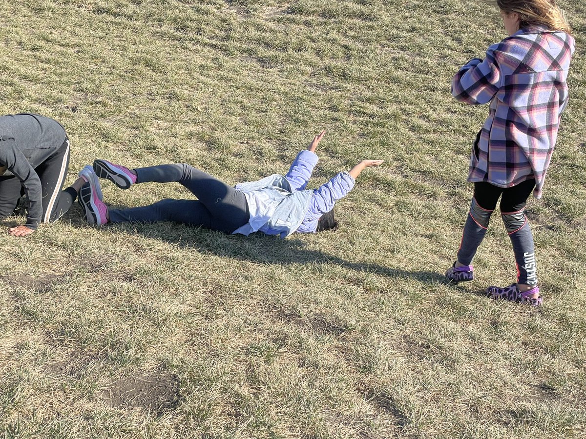 ADM_Meadow_View's tweet photo. A beautiful second grade recess!! https://t.co/tpcW1wwqC6