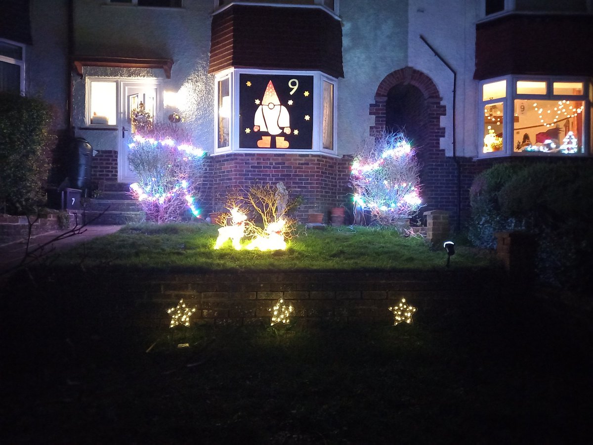 Do you live in the Higher Bevendean area? Want to be part of an advent trail please email higherbevendeanadventwindows@gmail.com before 7th November to be involved. Thank you