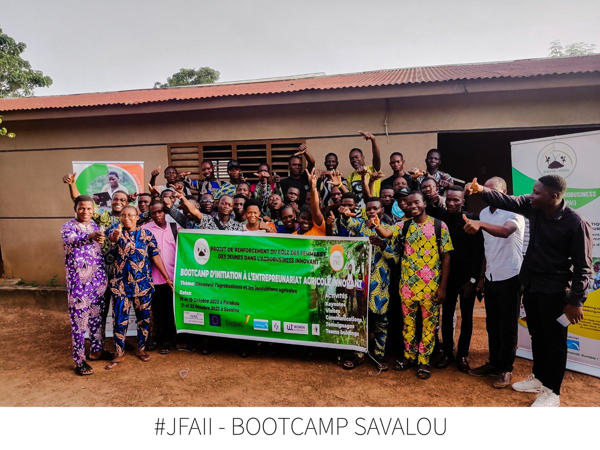 ABEDONG1's tweet photo. 👏👏👏Clap de fin à #Savalou. 

👌Notre #Bootcamp a été une réussite totale dans la cité de #SOHA. 

👥 Près de 50 jeunes sélectionnés dans les communes de Savalou et Bantè ont répondu présent pendant les deux jours. 
#JFAII
@jvbriller
@EnabelauBenin https://t.co/Jx534zqiTG