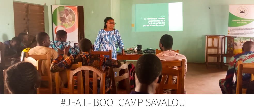 ABEDONG1's tweet photo. 👏👏👏Clap de fin à #Savalou. 

👌Notre #Bootcamp a été une réussite totale dans la cité de #SOHA. 

👥 Près de 50 jeunes sélectionnés dans les communes de Savalou et Bantè ont répondu présent pendant les deux jours. 
#JFAII
@jvbriller
@EnabelauBenin https://t.co/Jx534zqiTG