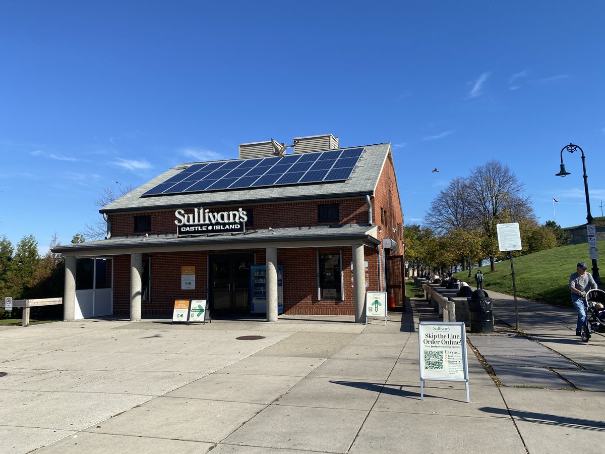 200 customers before noon Sullivan's Castle Island, South Boston . Great Weather helps. #wcvb