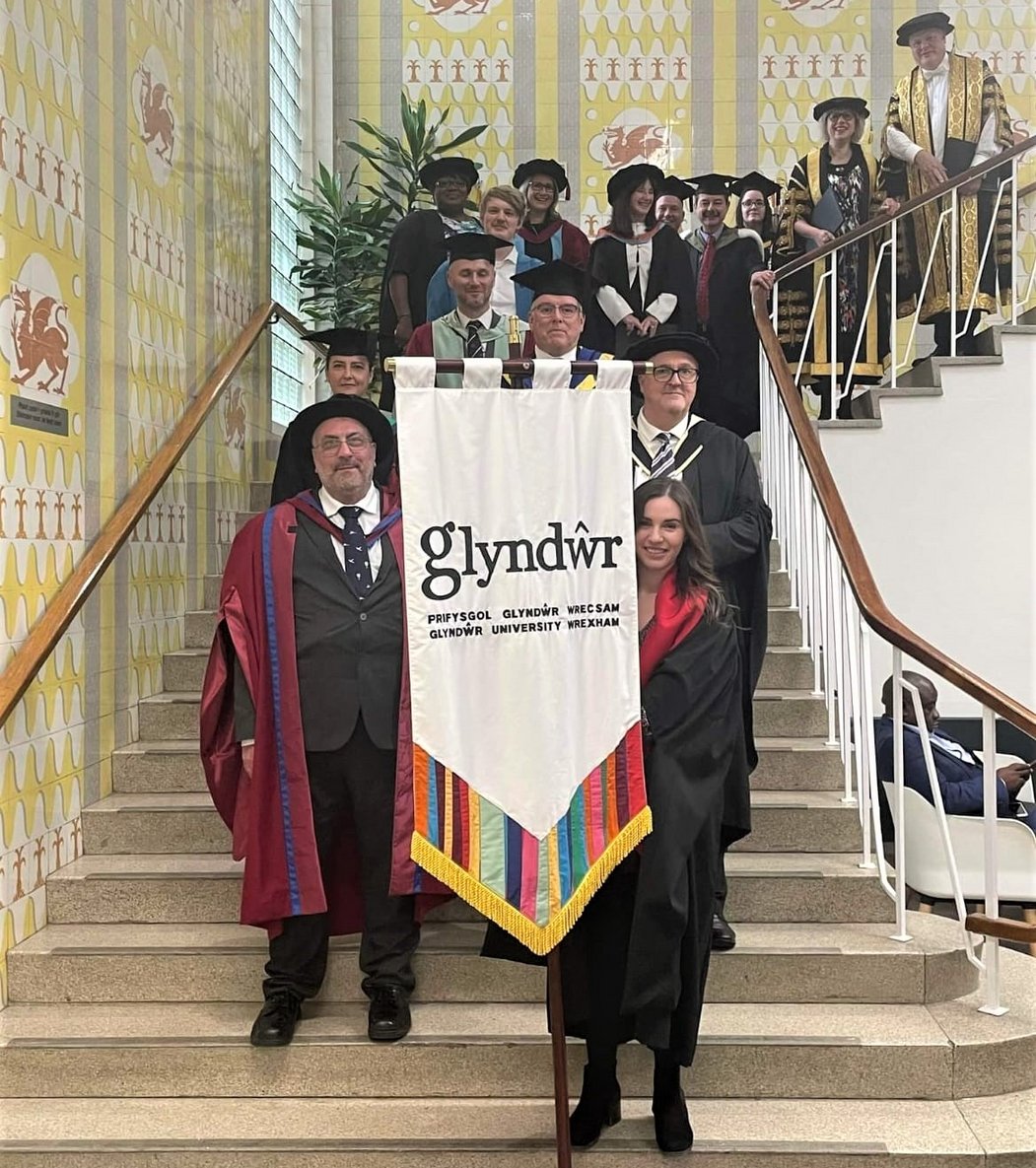 WGU's academic community, Executive team, Board of Governors, Vice-Chancellor and Chancellor were delighted to welcome graduates today. You can catch up on the ceremonies here: orlo.uk/VideoStreams_d… We look forward to doing it all again tomorrow! #glyndwrgraduates