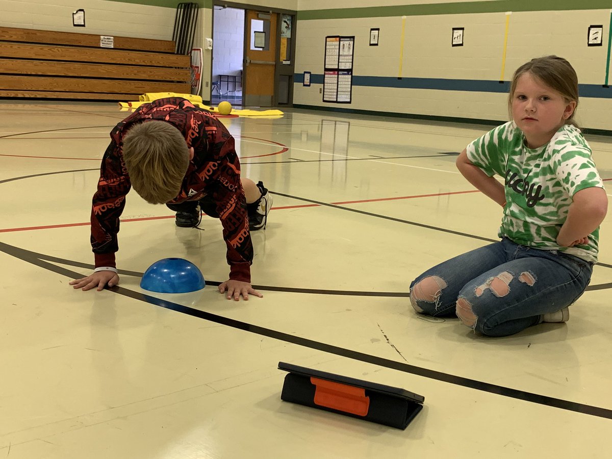 Amy Toebben tweet media