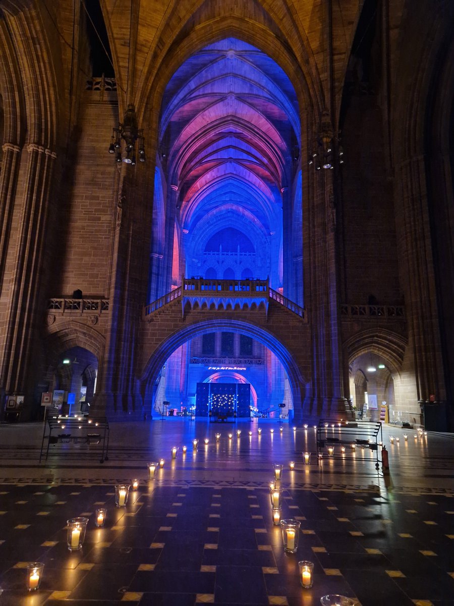 LivCathEvents's tweet photo. Last night we hosted a dinner as part of VENTURES 22: an event series with a mission to transform the world of business events into a Force for Good. It was a great opportunity to share the Cathedral's own mission with sector leaders. We even served our first fully vegan menu! https://t.co/NenF6hWcxf
