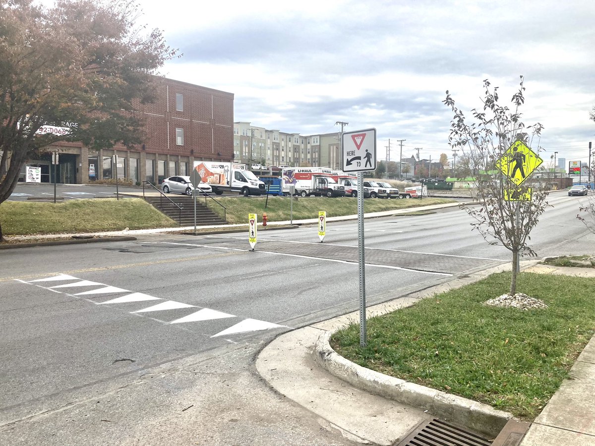 brettawithers's tweet photo. Thanks to @NashvilleDOT crews for coming out this week to install new thermoplastic striping along and in approaches to the 8th/Main and 6th/Main crosswalks. The legacy textured crosswalks can be difficult to see. This new striping increases their visibility and improves safety. https://t.co/flzQTZeJlI