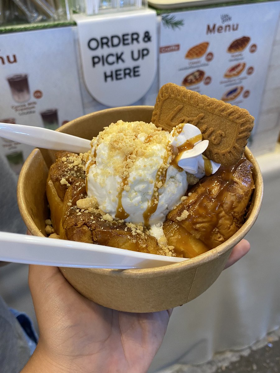 ใครมางานองค์พระสะกิดได้ เดี๋ยวพาไปกิน