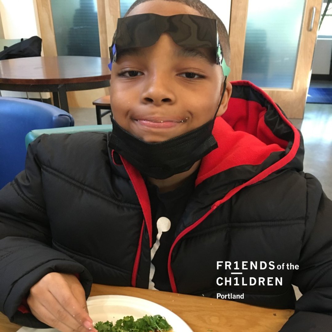 Mark your calendars for next Wednesday, November 9th! We're heading to Pizza Thief for the best 'za and cookies and want you to come too 🦝🍕🍪 Join us at the Northwest Portland location anytime between 12 - 9 PM, and 10% of proceeds will be donated to FriendsPDX.