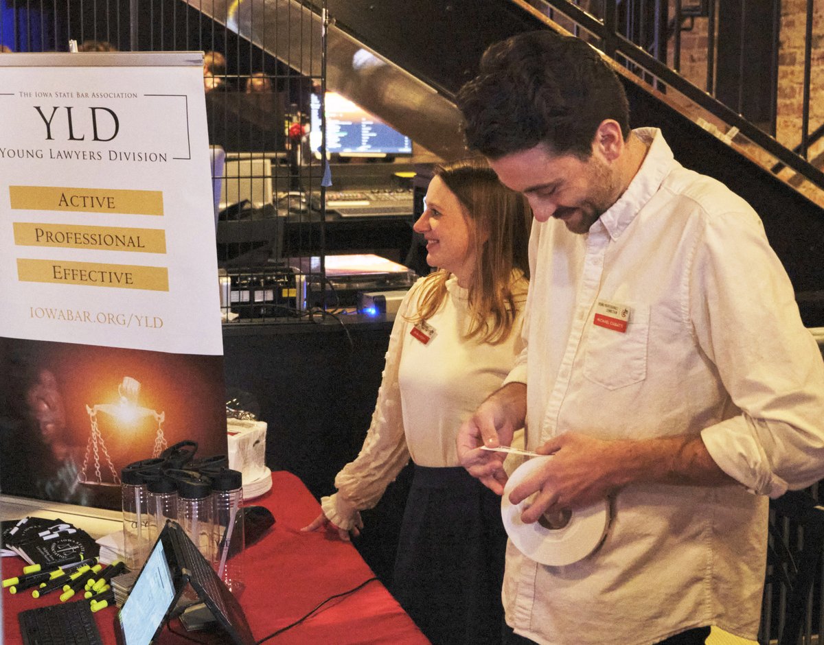 iowabar's tweet photo. Check out the action from last week's networking event sponsored by the #ISBA Young Lawyers Division, the BrownWinick Law Firm, the Young Professionals Connection, and the Drake Law Delts.
#ISBAYLD
#YoungProfessionalsConnection
#DrakeLawDelts
@BrownWinick https://t.co/anWRdxY1Jz
