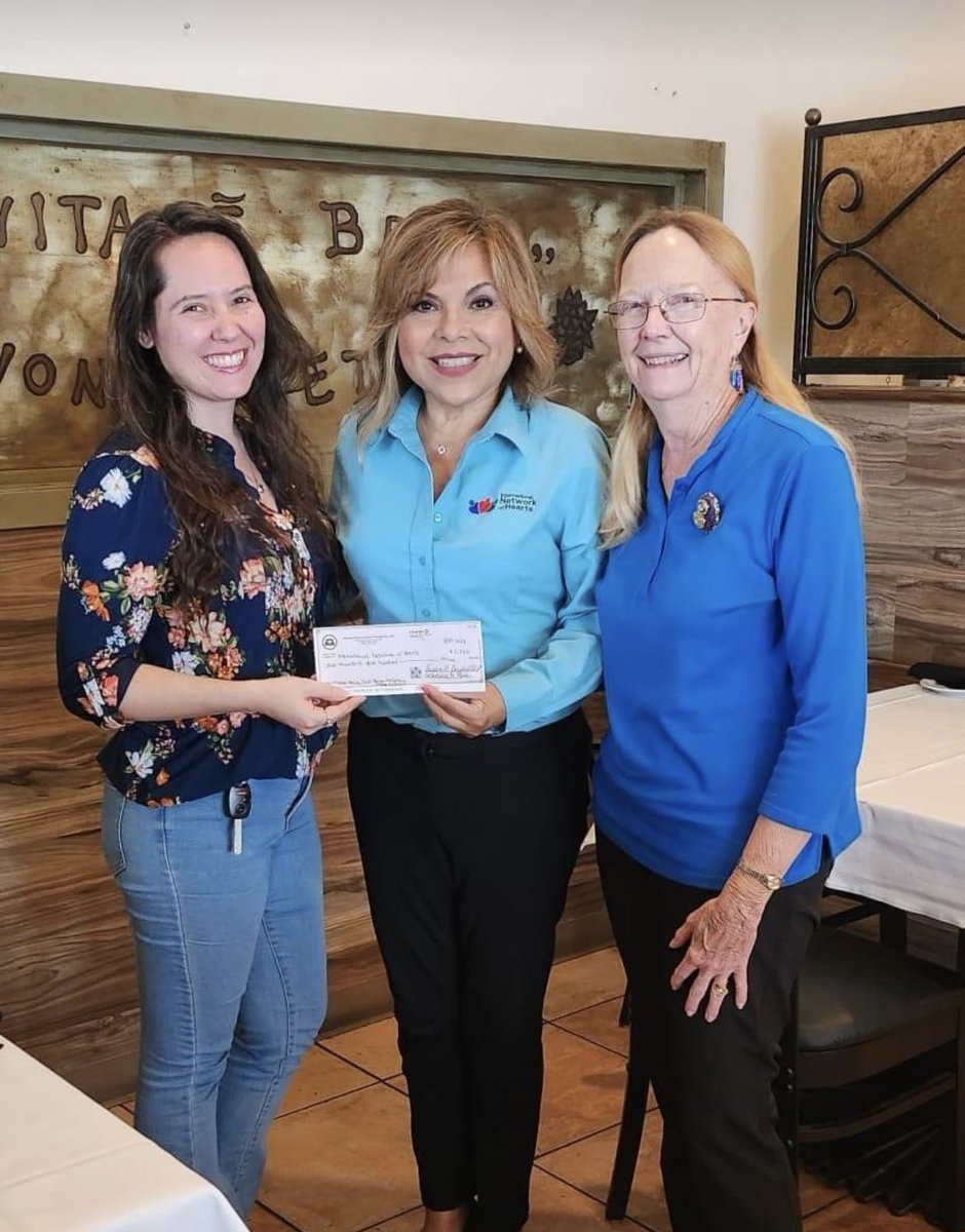 INetworkHearts's tweet photo. We received a donation from AltrusaInternationalFoundationInc to create a multipurpose room at our boys' home. The check was presented by Altrusa-International-of-District-Eleven Past Governor Pat Zoller and Foundation Liaison Danielle Robello. Thank you for all your support! 🤍 https://t.co/DUQGPzZZtX