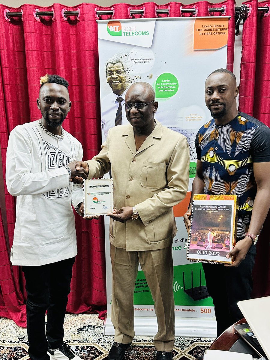 Je tiens très sincèrement à remercier cette grande compagnie de téléphonie Niger-TELECOMS pour la confiance qu’elle nous a accordée dans le cadre de mon concert .Une société qui mérite le soutien de tous, vu son implication totale pour la réussite des nos activités évènementiels