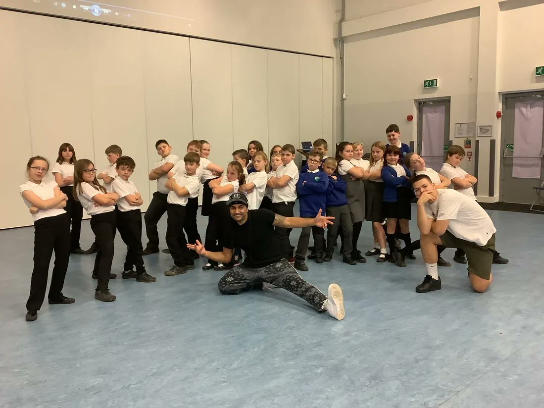Incredible event with @Romaniarts Toby G from Street Factory dance. Thank you for inspiring our children to have high aspirations!
