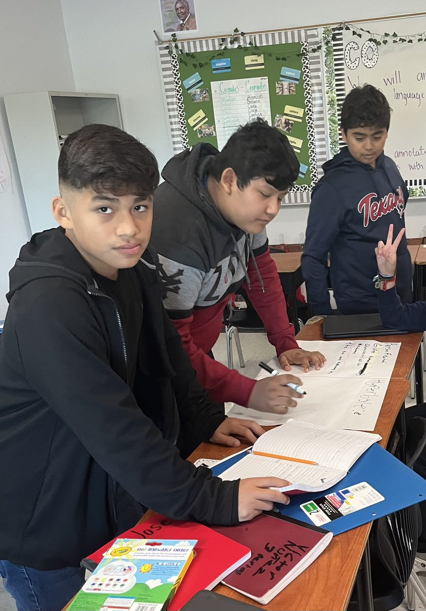 ElginBilingual's tweet photo. 7th & 8th graders in Ms. Villarreal’s ELLA class @ELGINISD_EMS were identifying figurative language in a poem, writing their definitions & providing an example in a complete sentence. Check out the #turnandtalk, #timer, #sentencestem 👏🏽👏🏽@ElginISD_PD @ElginTxISD @JanaRueter https://t.co/hUieapE2dU
