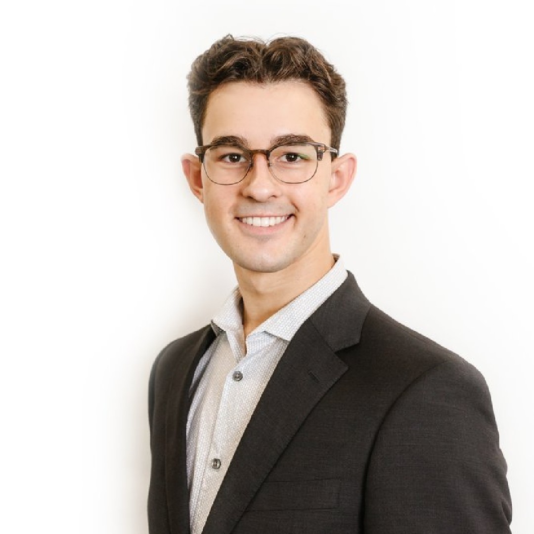 getgutsycanada's tweet photo. On day ✌️ of #CCAwarenessMonth, we're celebrating Demetrius Kuc, @abbviecanada IBD Scholarship Recipient from @UAlberta studying Engineering!
We're proud to acknowledge Demetrius and his determination: https://t.co/1EXXKWzHmT. https://t.co/PSwOv2kHRS