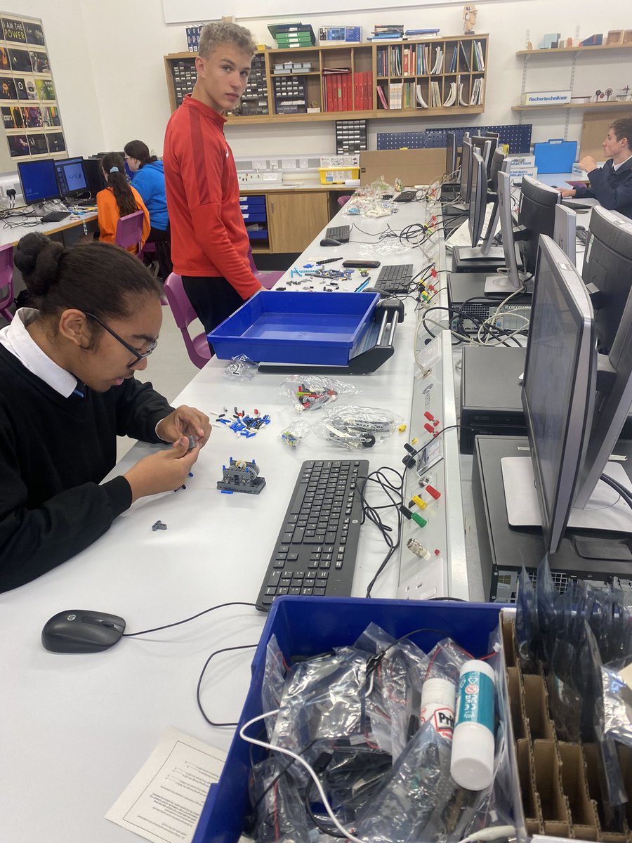 tech_ehs's tweet image. It was all systems leGO today at EngClub as we made a start on the mass of Lego building and programming for our first ever entry to the @firstlegoleague Looking forward to see what the team come up with!
#lego #Engineering @ElginHighHT