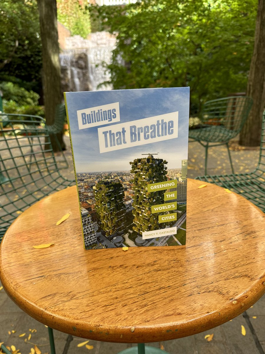 BUILDINGS THAT BREATHE has launched this week from @LernerBooks! From 'treescrapers' in Italy to NYC's #HighLine, readers will explore #greenroofs, #livingwalls, #pocketparks, and #verticalfarms! 
@UrbanGreenEdu @GRHCna @UrbanGreen @urbangreenUP @CitiesWNature 
#WorldCitiesDay