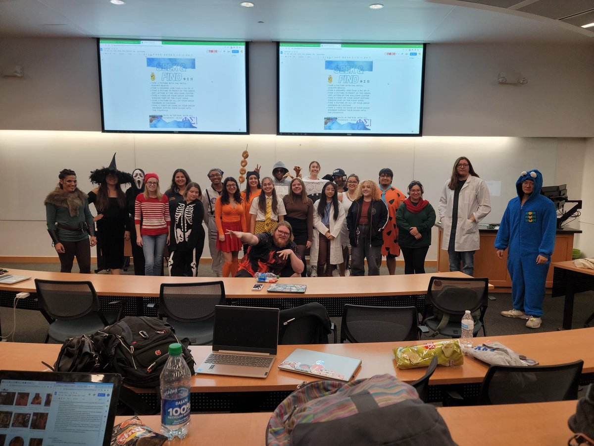 PSPDeltaKappa's tweet photo. We hope all of our brothers had a Happy Halloween! https://t.co/Aj7GsI50fL