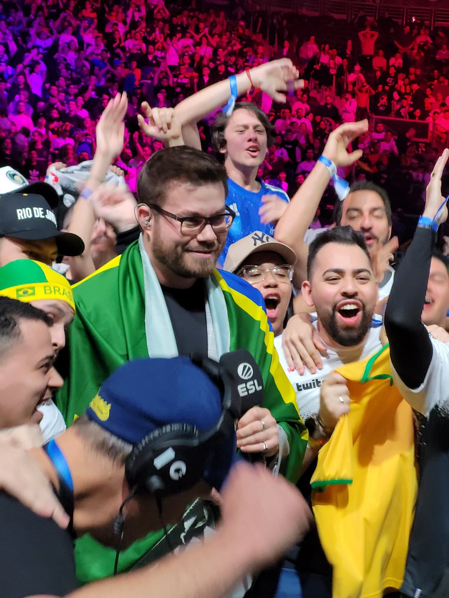 Gaules's tweet photo. Eles podem não entender, mas o CS da @Furia fala por si só!
QUE JOGO! https://t.co/7aQcnYEx8f