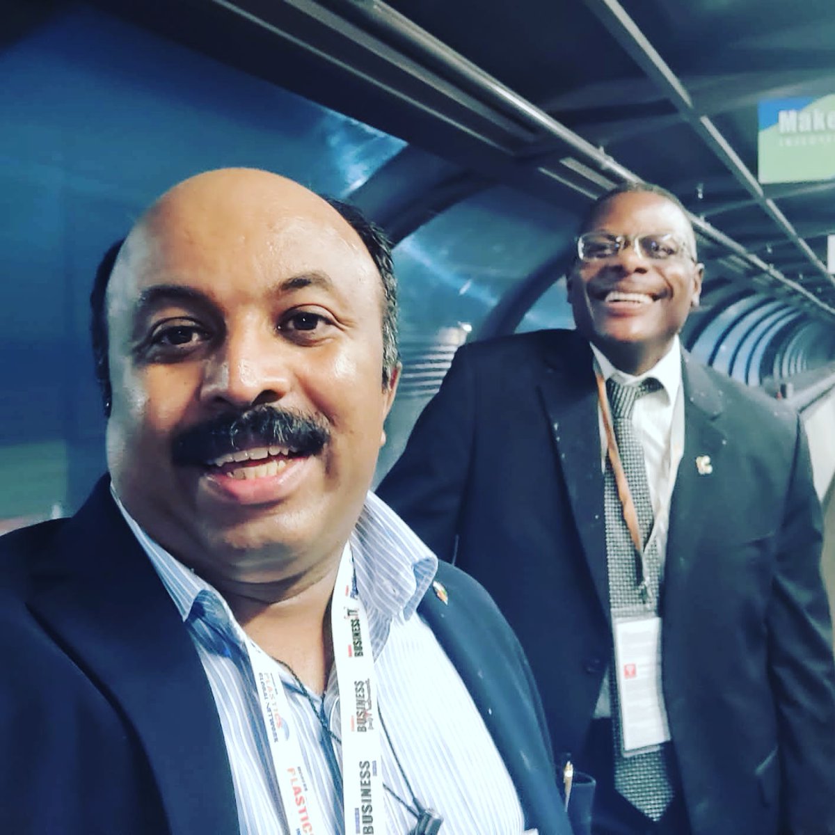 GINUJOSEPHindia's tweet photo. It was pleasure to see Mike after many years @K_tradefair spoke about doing more business https://t.co/cxpm8LiJhw