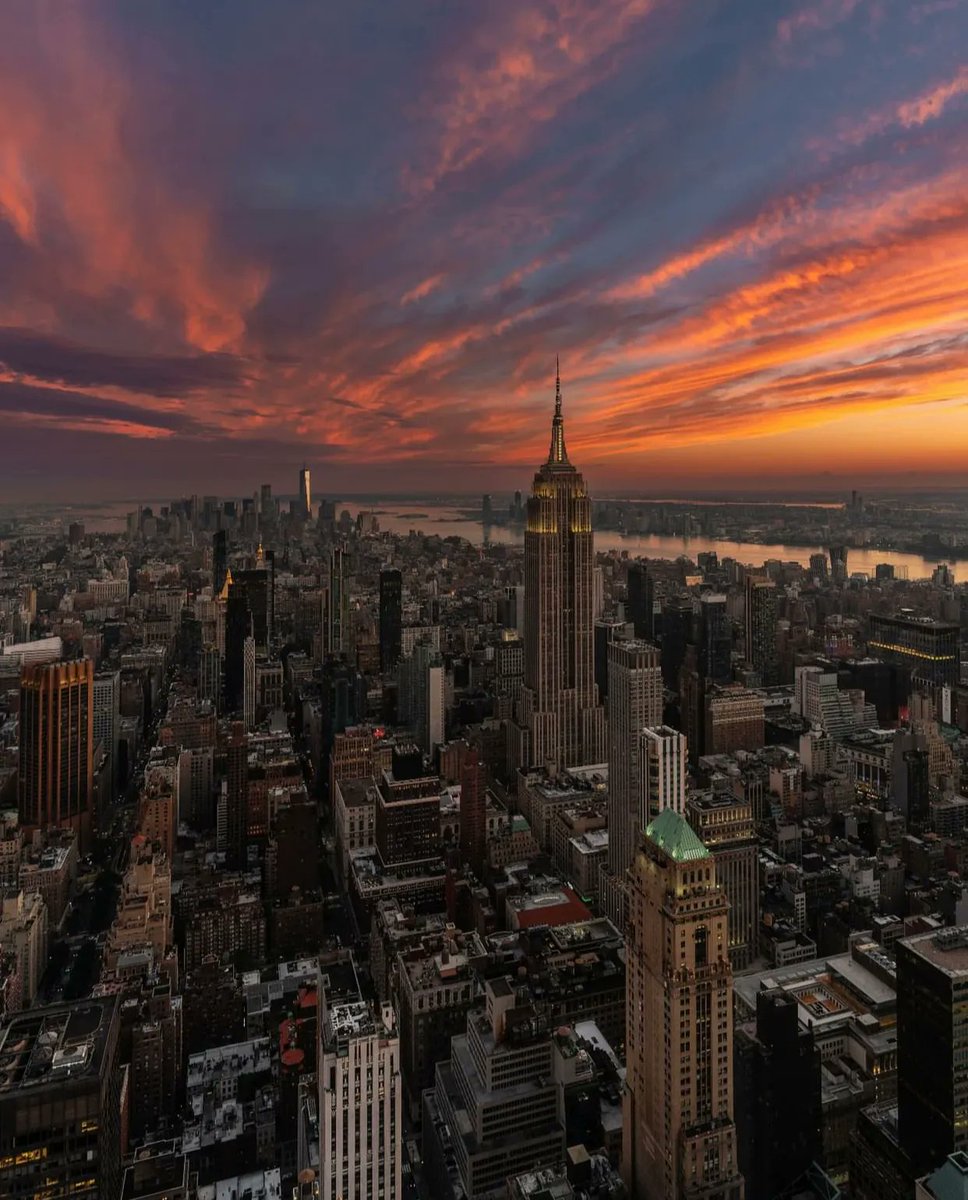 TravelVida's tweet photo. New York City 🇺🇸
📸: kingy27nyc | IG https://t.co/EPEUzCz4Lm