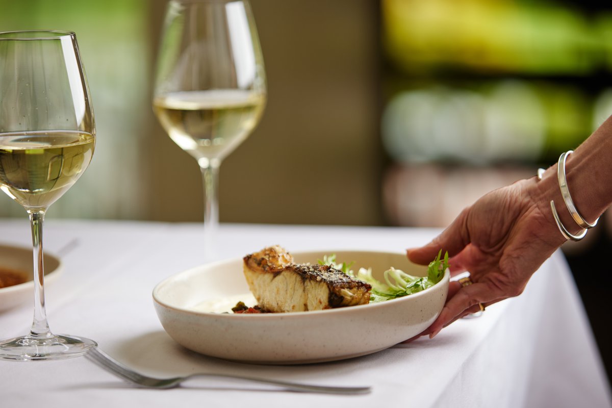 Is there anything better than seared barramundi, green olive caponata, fried capers, frisse salad and saffron yoghurt? We think not.

Treat yourself and reserve your table at Isabella's restaurant. Bookings can be made on our website or call us on (03) 5957 3333.