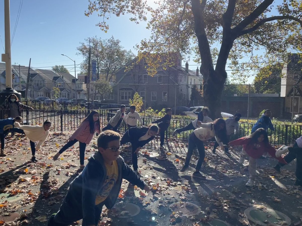 Yoga with Yegros tweet media