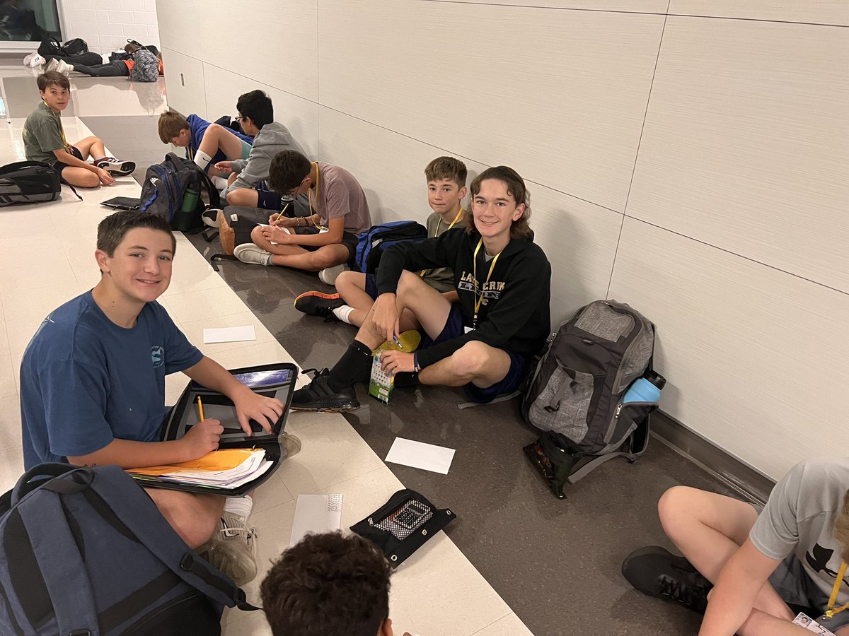 NJHS kids getting ready to honor our veterans. Just another reason I love my lions! <a href="/oakhillslions/">The Lions Den</a>