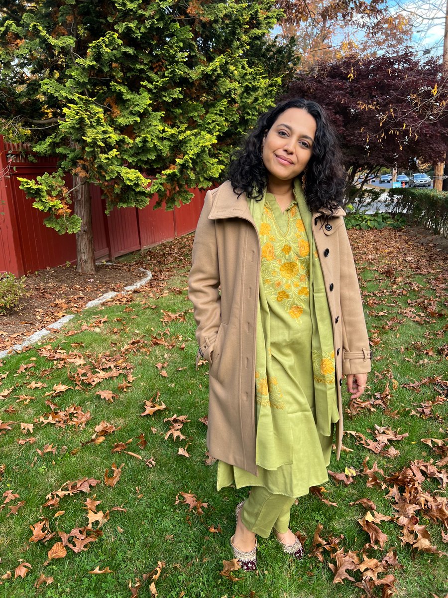 ReallySwara's tweet image. Nothing like New England in the fall! 🧡🍁🎃🤗✨