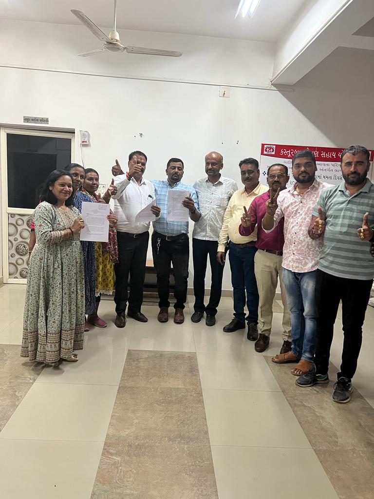 શ્રી ગુજરાત સરકારનો ખુબ ખુબ આભાર💐
1) ૪૦૦૦ સર્વેલન્સ ભથ્થુ (માસિક)
2) ૦ કિ.મી પીટીએ
3) ૧૩૦ દિવસ રજા પગાર (કોવિડ૧૯)
👉ગુ.રા.આ.ક.મહાસંઘ અને ૧૬૦૦૦ આરોગ્ય કર્મચારી(પં.વિ) ગુજરાત સરકારનો ખૂબ ખૂબ આભાર માને છે.sathe technical cadre pan jaher kare tevi vinanti <a href="/CMOGuj/">CMO Gujarat</a> <a href="/rushinapatel141/">Rushina Patel(Modi ka Parivar)</a> <a href="/P/">P.</a>