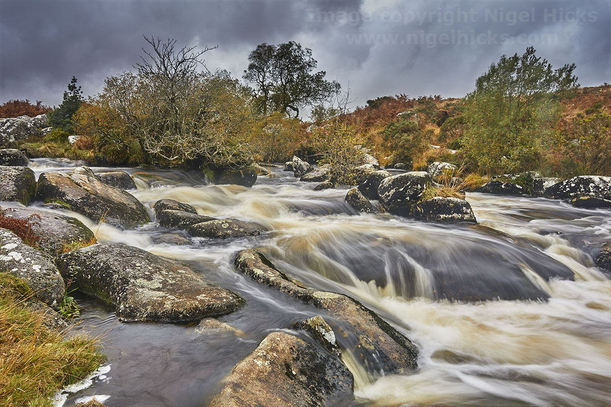 NigelHicksPhoto's tweet photo. Evening friends! Something I shot during my #Dartmoor in autumn #photography workshop last Saturday. More pics coming to my website shortly.
Upper #Teign river on Gidleigh Common.
#Devonhour #Cornwallhour @ThePhotoHour @CanonUKandIE @OPOTY @dartmoornpa https://t.co/qixJTARFXt