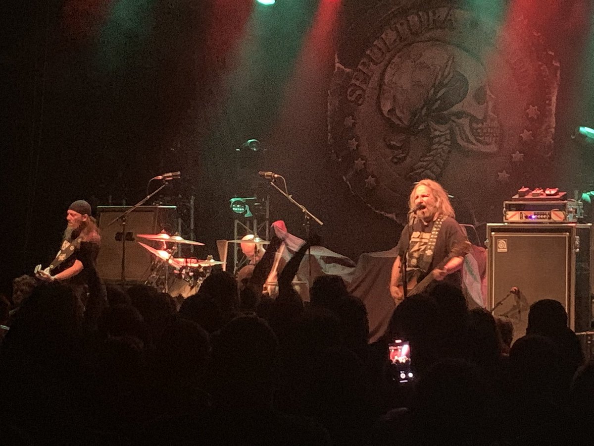 JasonIvens's tweet photo. What a gig by @SacredReich last night @QMUnion outstanding https://t.co/QiVhkkOKtV