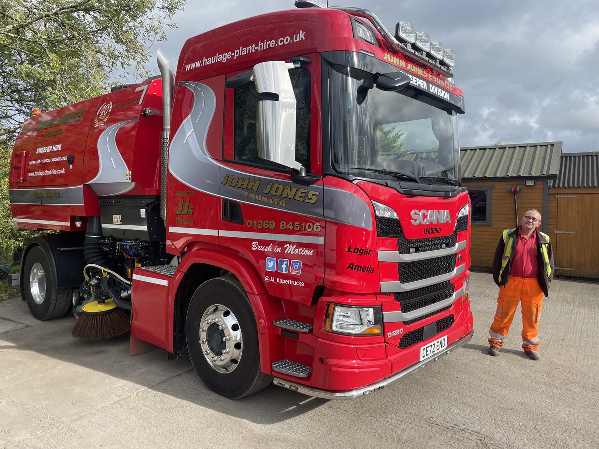 @JJ_tippertrucks #Scania vehicles #SuppliedByKeltruck. #JohnJonesAndSon #JohnJones #Gorslas #Llanelli #Carmarthenshire #Wales #SouthWales #Cymru #SA14 🏴󠁧󠁢󠁷󠁬󠁳󠁿 👏🏻 @PJHarris730 See more 📸 at flickr.com/keltruck/album…. Spec & order your new vehicle at keltruckscania.com/sales.